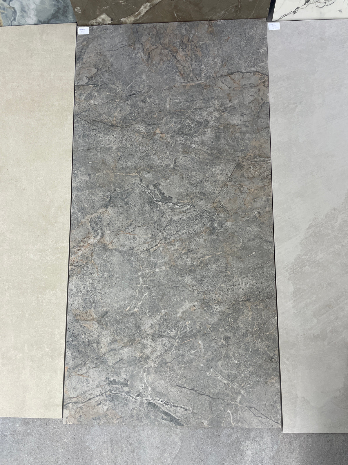 Carrelage sol / mur effet pierre PETRAVIA GREY l.60X L.120 cm Mat LIMCARO - photo réelle 1