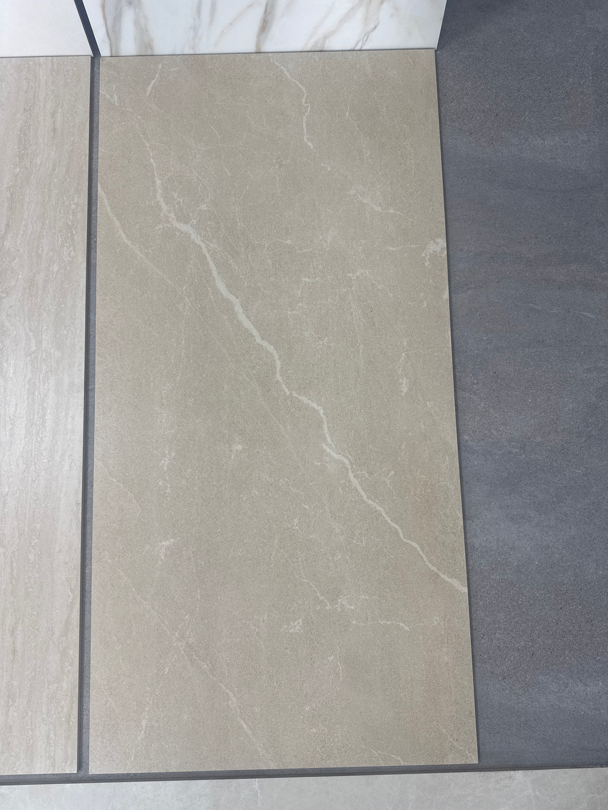 Carrelage sol / mur effet pierre BODO BEIGE  l.60 x L.120 cm Mat LIMCARO - photo réelle 1
