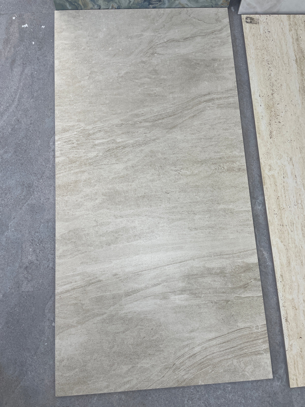 Carrelage sol / mur effet pierre COSMIC BONE  l.60 x L.120 cm Mat LIMCARO - photo réelle 1